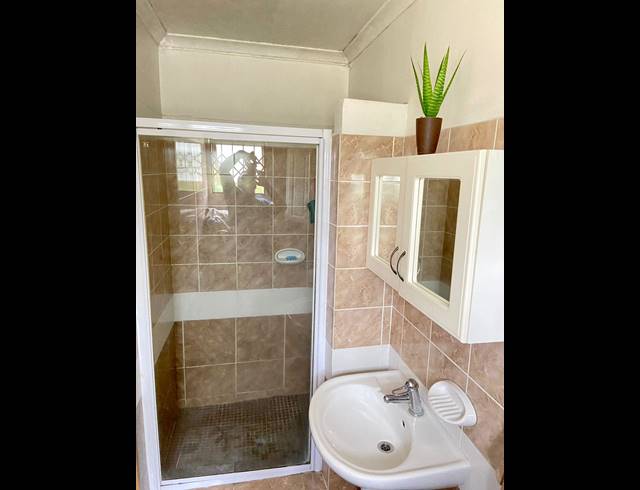 3 BEDROOM FLAT TO LET IN GRANGETOWN